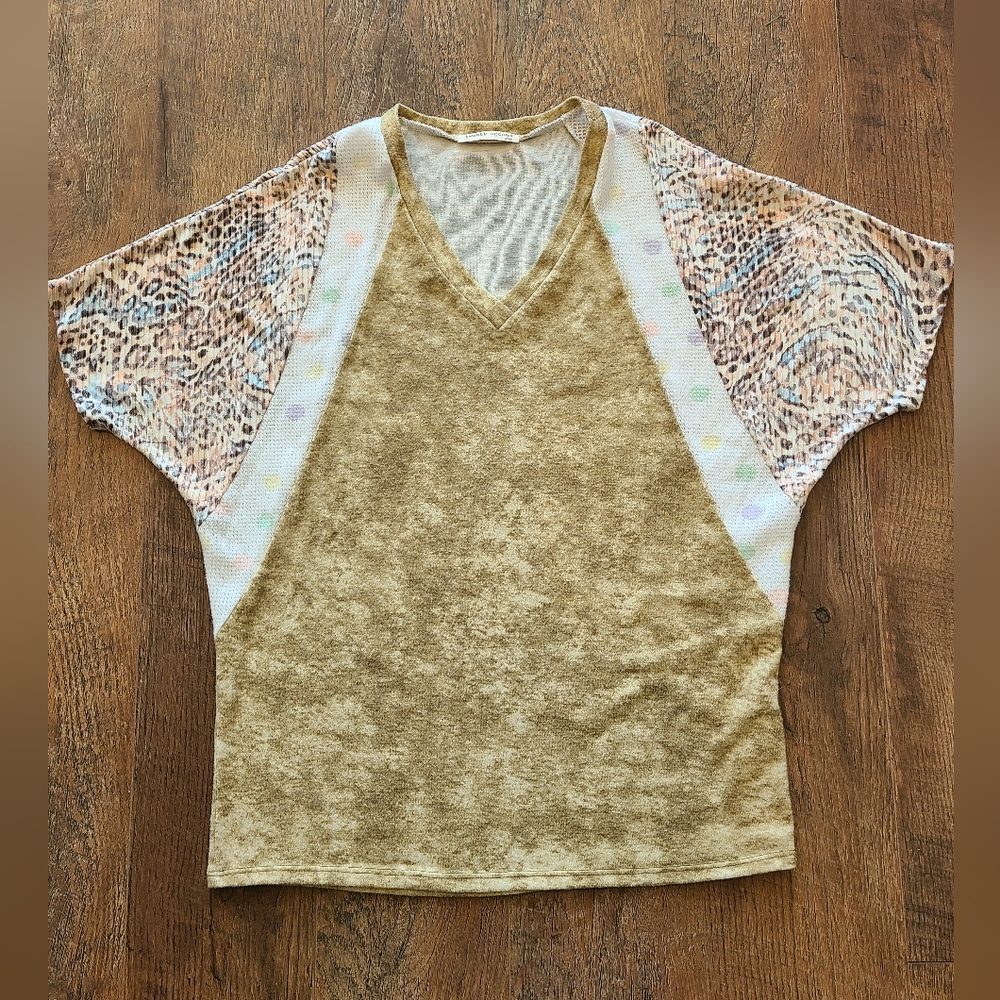 Twenty Second Top Size Small